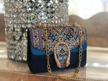 Load image into Gallery viewer, Horseshoe Mini