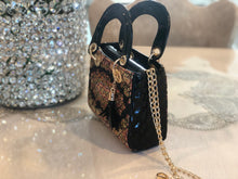 Load image into Gallery viewer, Petite Purse
